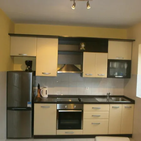 Janet * אוגייאן