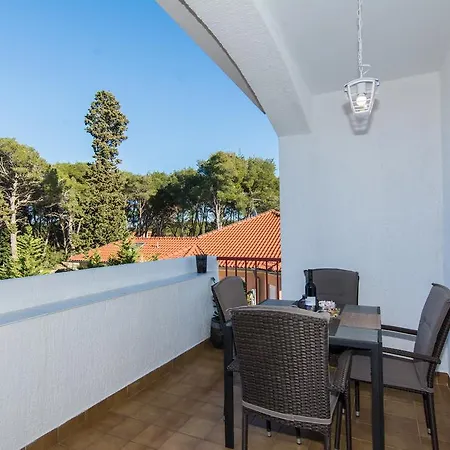 Lejlighed Janet Ugljan