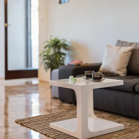 Lejlighed Janet Ugljan